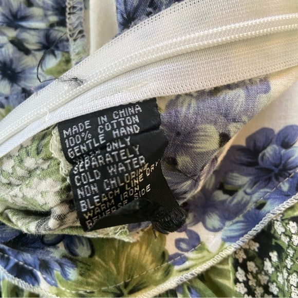 Pretty blue floral tiered skirt by Drop Dead Gorgeous Size 10 - Picture 7 of 7